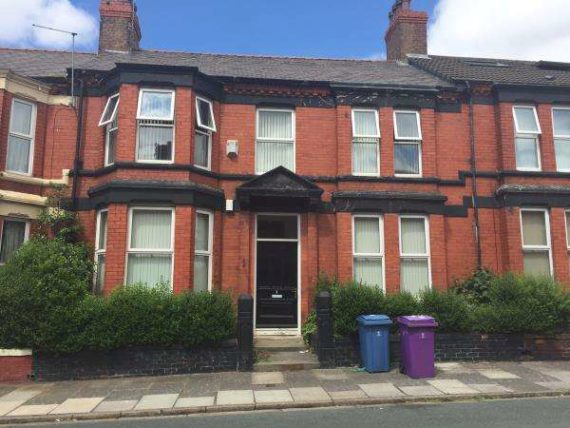 7 Bedroom Terraced